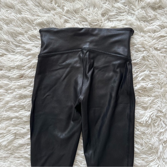 Spanx Faux Leather Leggings Size S - Picture 10 of 12
